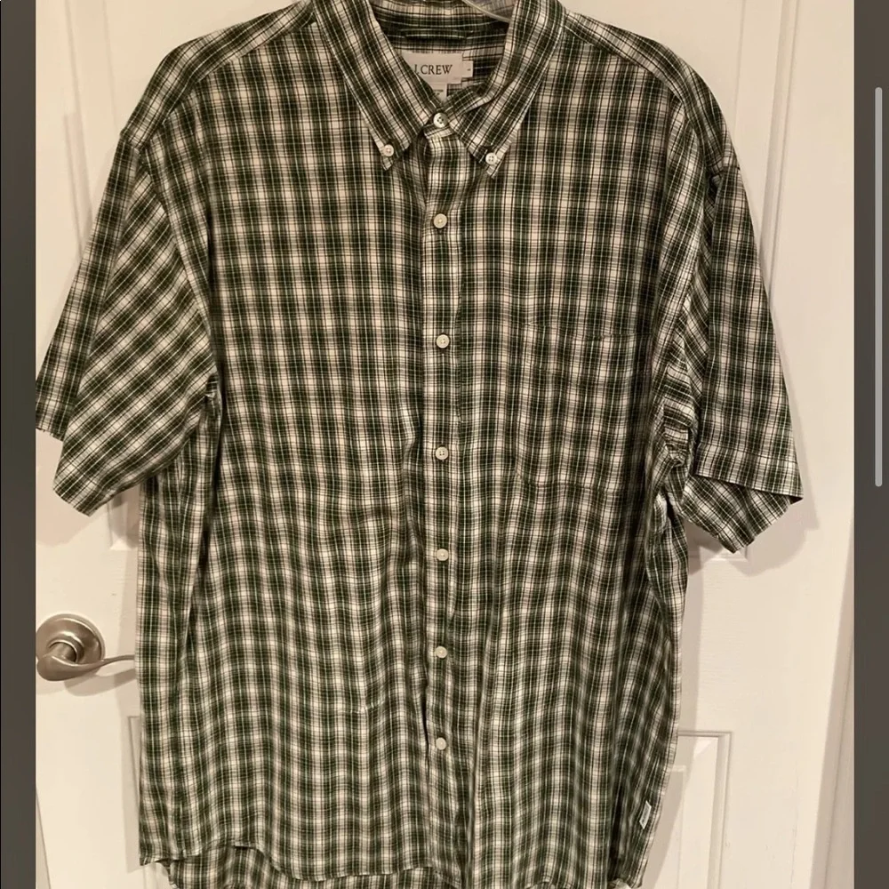 J Crew Mens Sz L Green Button Down SS Plaid SHIRT GUC B007